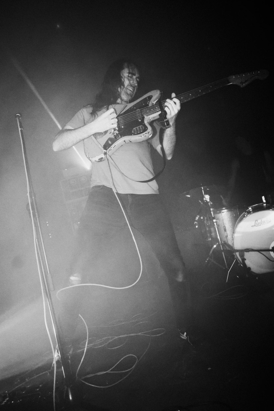 a place to bury strangers, mocvara, noise