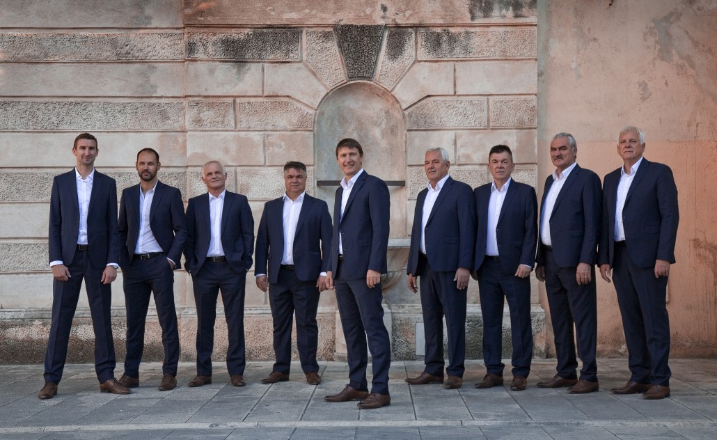 Tomislav Bralić i klapa Intrade - zadarski Forum Tomislav Bralić i klapa Intrade - zadarski Forum