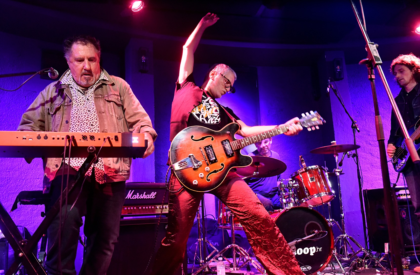 Električni orgazam u Sceni Rogoz / Filip Kušter