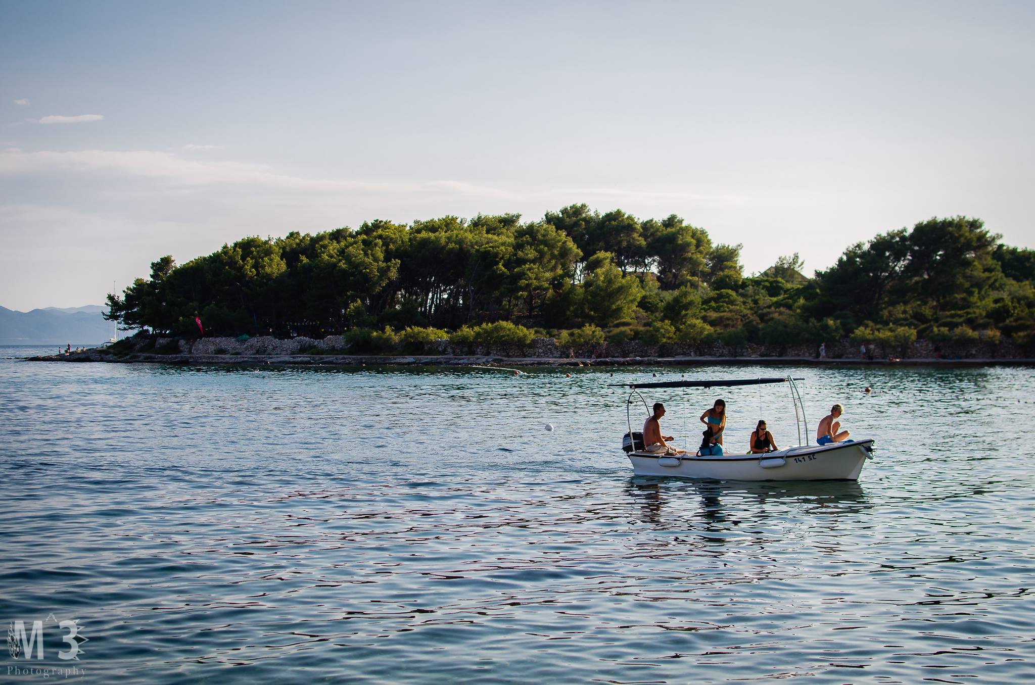 Sućuraj, Hvar