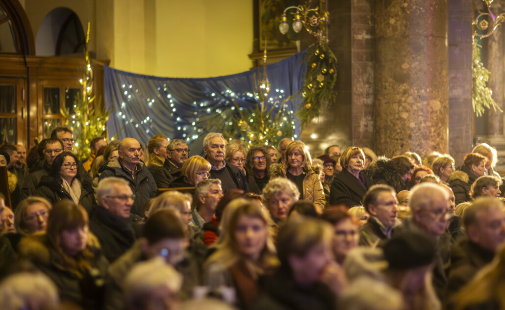 Božić je judi / Filip Kovačević
