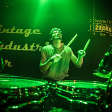 kids from the sky u Vintage Industrial Baru