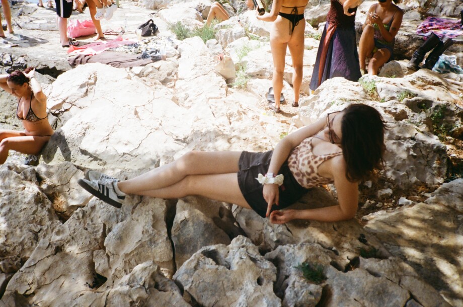 Love International / Alma Drnovac