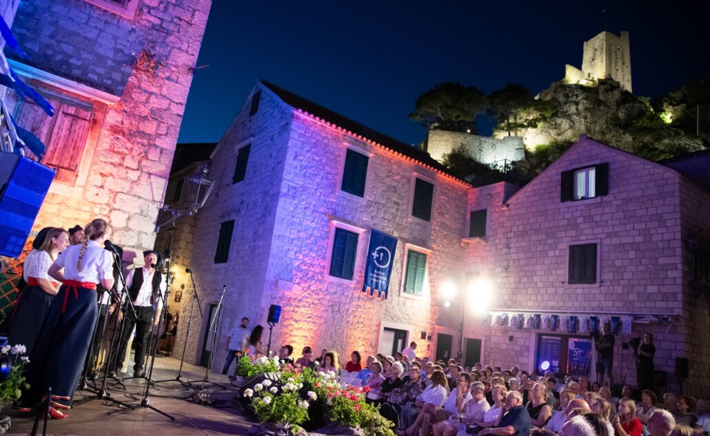 Festival dalmatinskih klapa Omiš