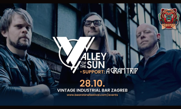 Valley of the Sun u Vintage Industrial Baru