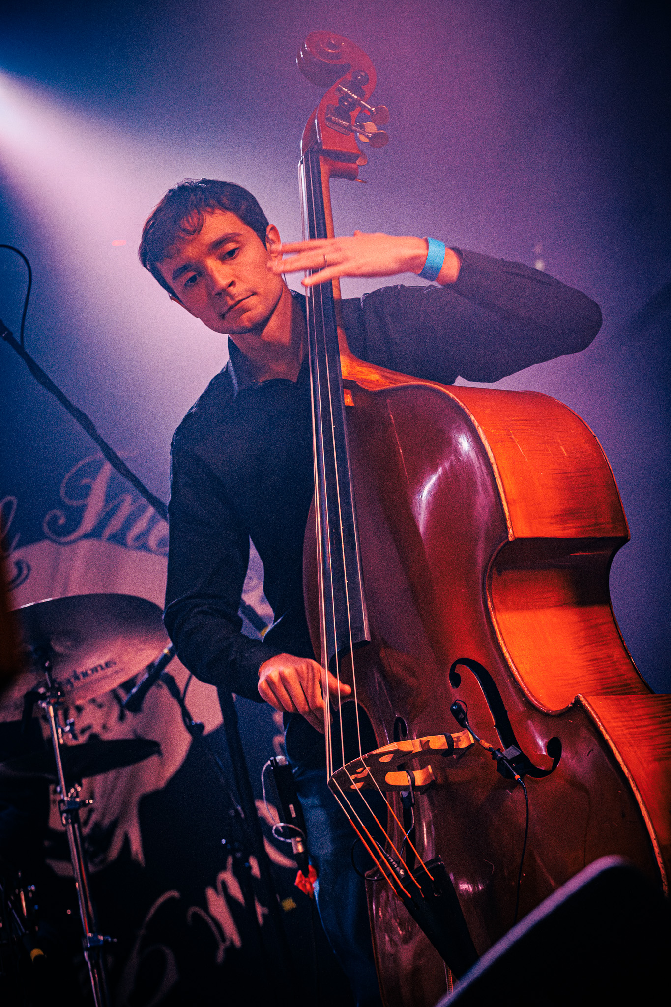 J. R. August u Vintage Industrial Baru