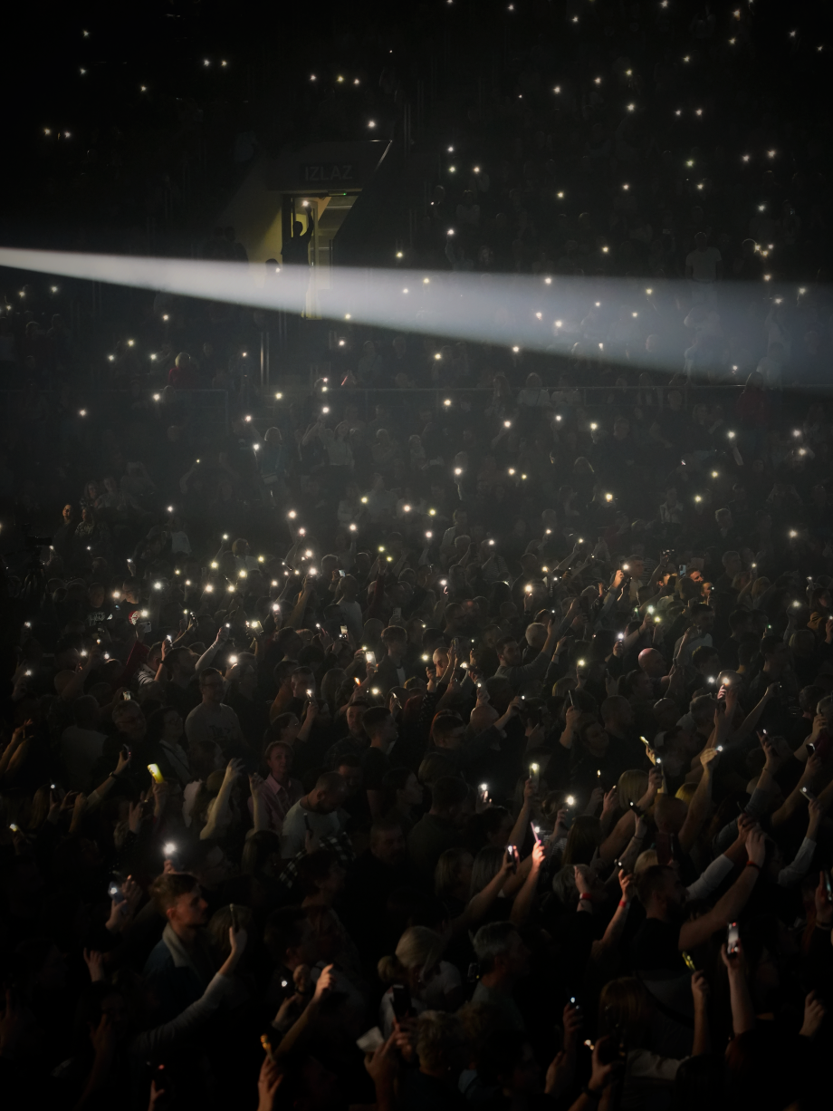 Parni valjak u Gradskom vrtu / Karla Močković