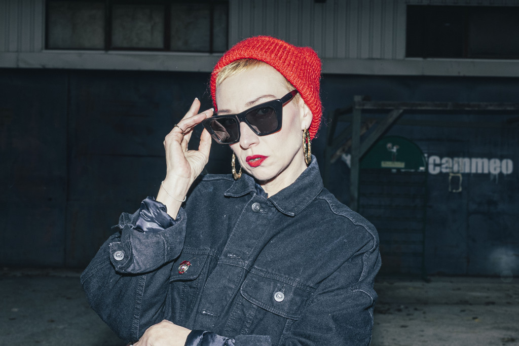 Mirela Priselac - Remi, Elemental