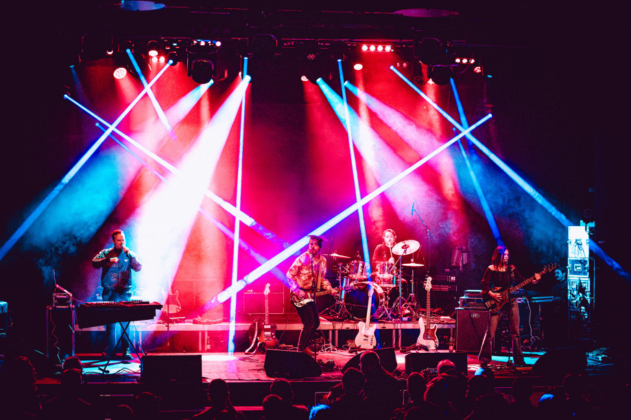 Turbo Trans Turisti u Tvornici / Filip Bušić