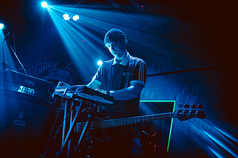 Tight Grips / Filip Bušić