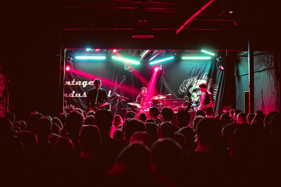 Tight Grips u Vintageu / Filip Bušić