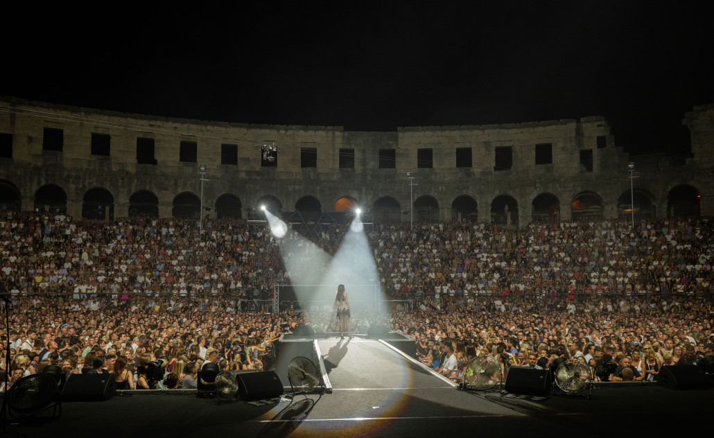 Severina u Areni Pula