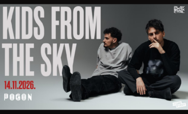 Playbox Shorts: Kids from the sky
